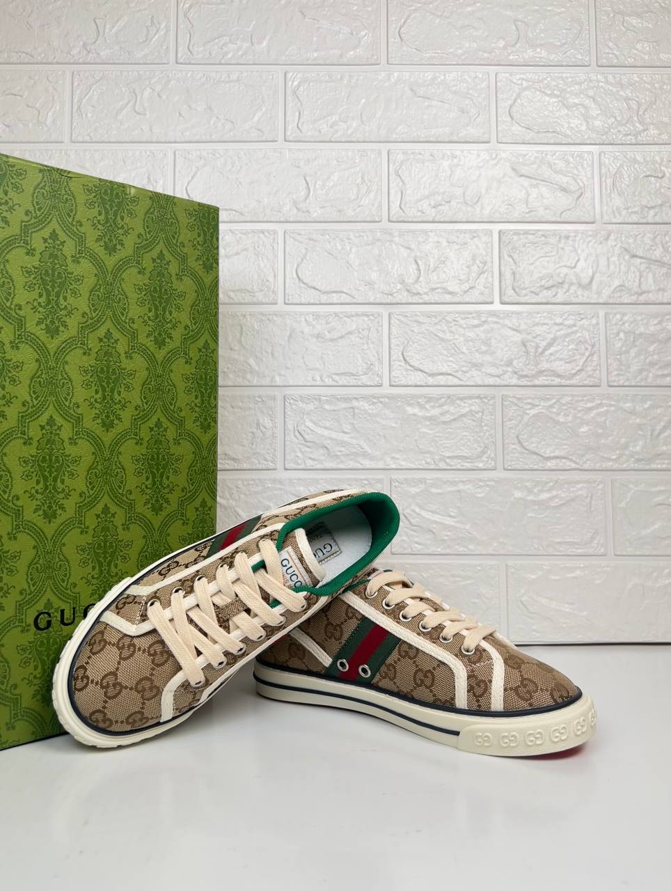 Ace GG Supreme Sneakers