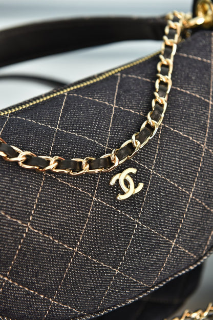 Chain Clutch Denim