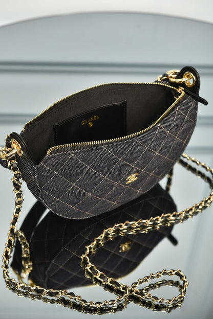 Chain Clutch Denim