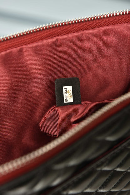 Classic Zip-Up Clutch