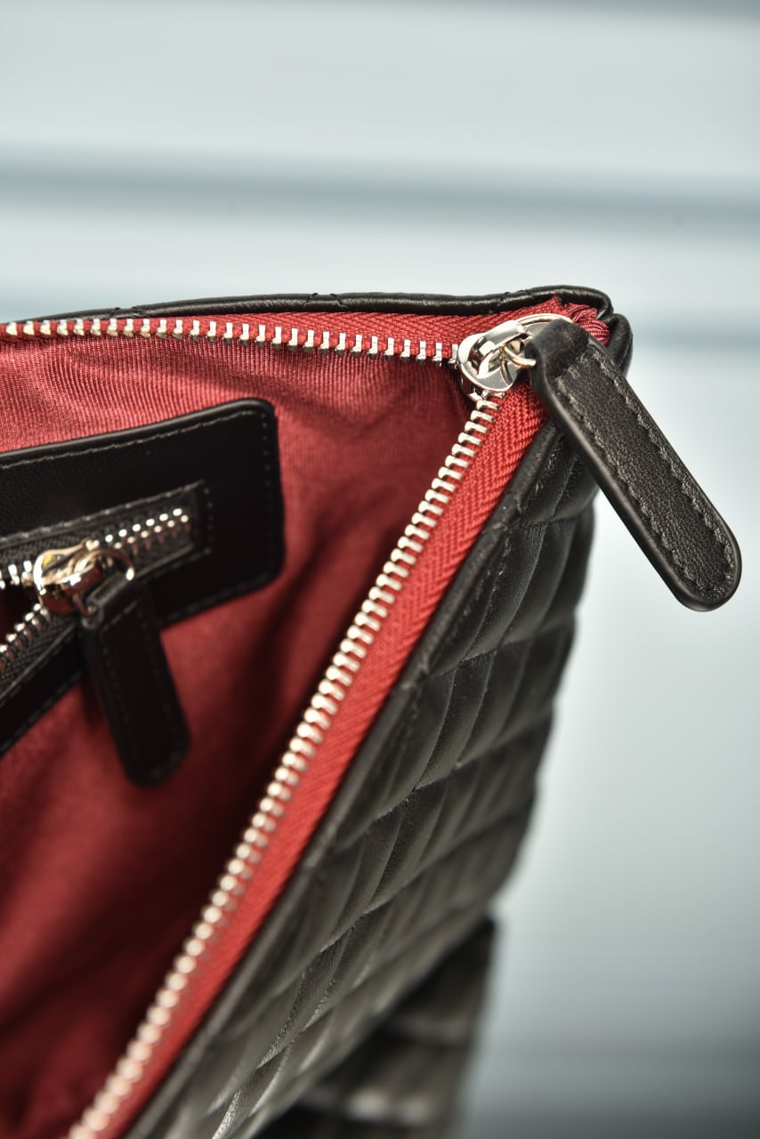 Classic Zip-Up Clutch