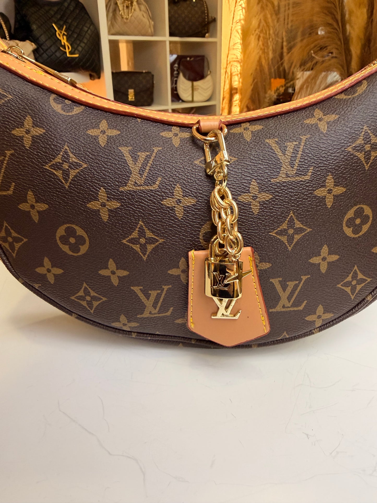 Looping Monogram