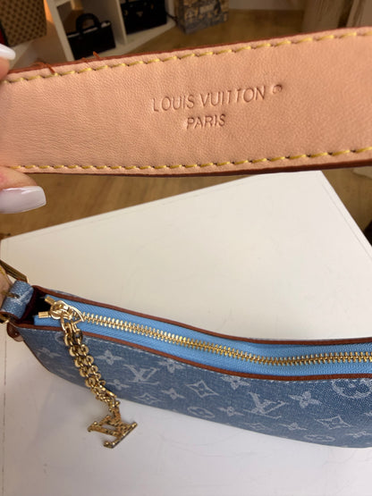 Liv Pochette Monogram Sky Blue Denim