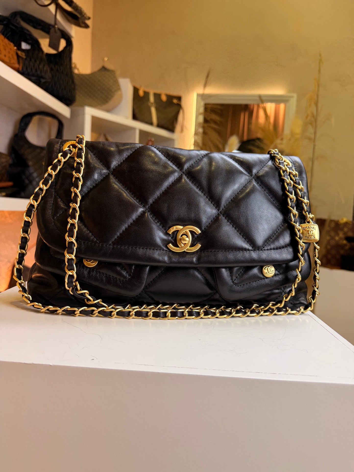 25K Double-Pocket Flap Bag