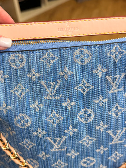 Coussin PM Monogram Denim