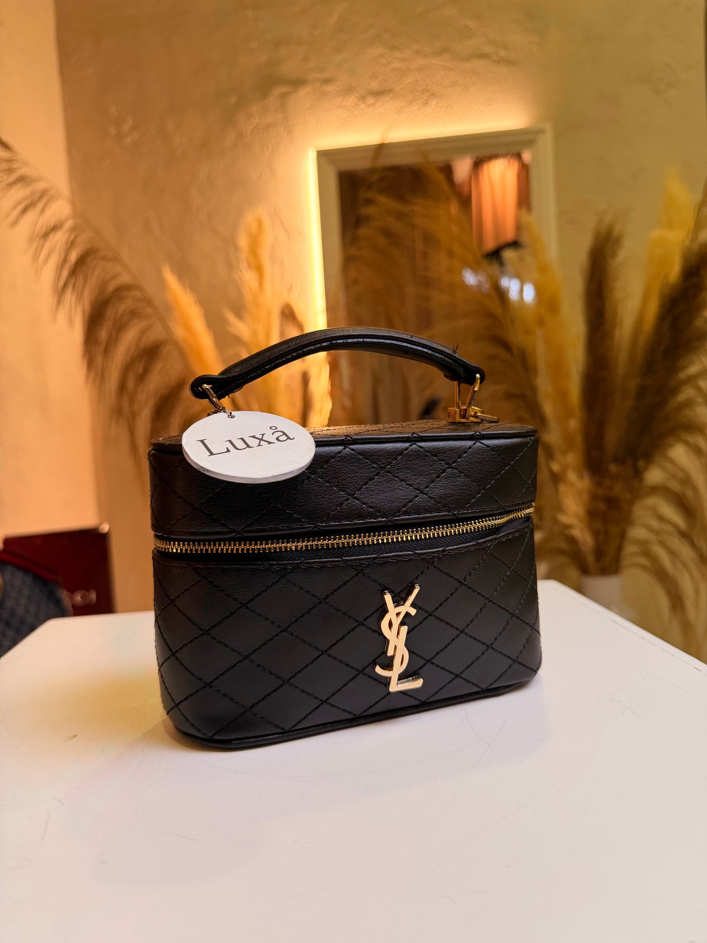Gaby Vanity Mini