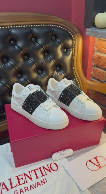 Rockstud Snakers