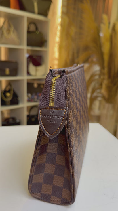 Neverfull Damier Pouch